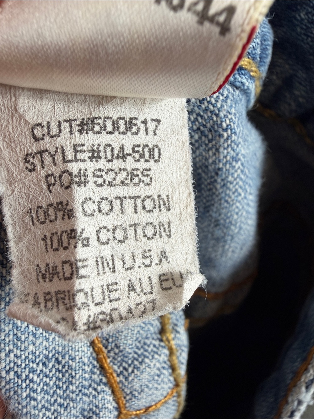 True Religion Y2K Light Blue Flared Jeans with Subtle Distress Size 29. Worn Hem - Picture 11 of 12